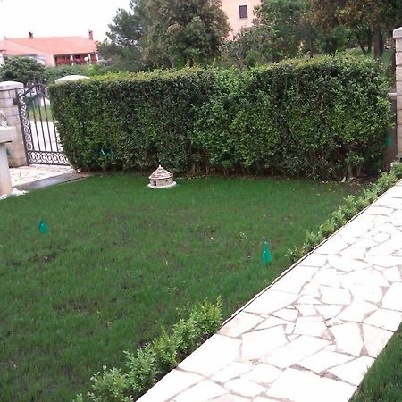 Green Banjole Yards Medulin Exterior photo